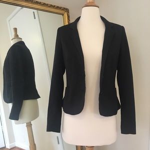 H&M Divided Black Buttoned Long Sleeve Blazer